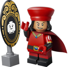 Load image into Gallery viewer, LEGO 71053 Shrek Series Lord Farquaad minifigure