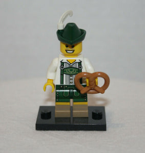 NEW LEGO MINIFIGURES SERIES 8 8833 -  Lederhosen Guy